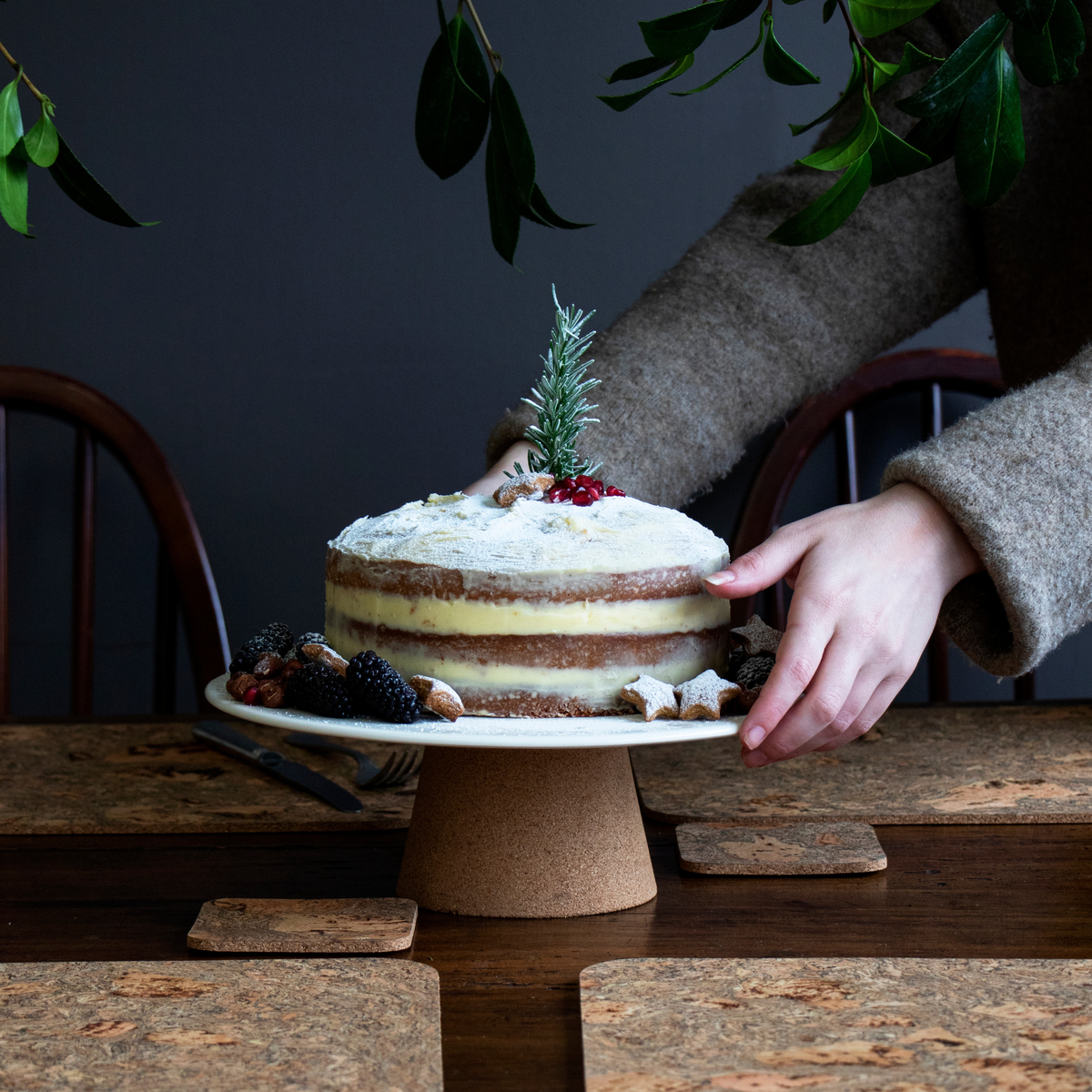 Ceramic Cake Plate | Black