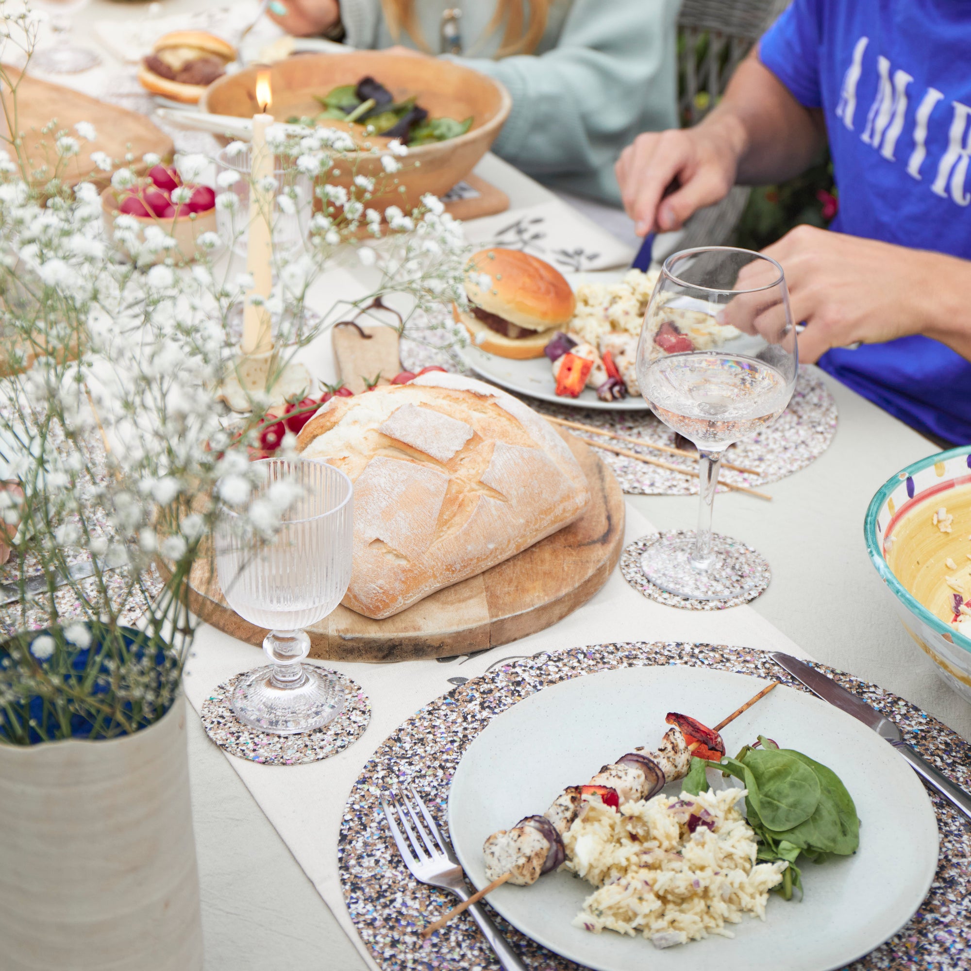 Beach Clean Sustainable Dining Bundle - Round